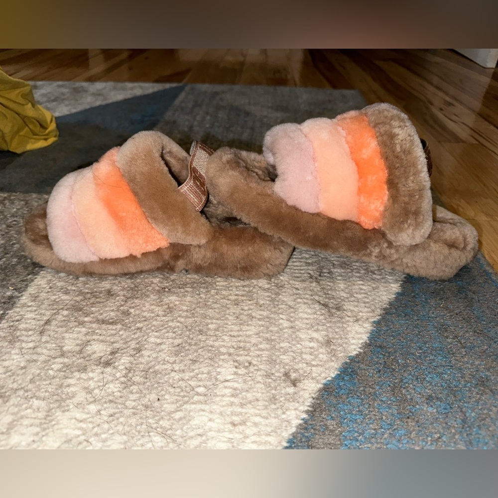 UGG Fluff Yeah Slipper Sandal • NWOT
